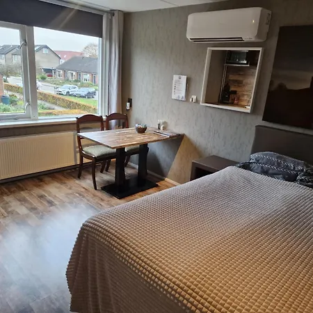 Bed & Budget Mackenzieplaats