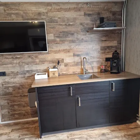 ベッド・アンド・ブレックファスト Bed & Budget Mackenzieplaats