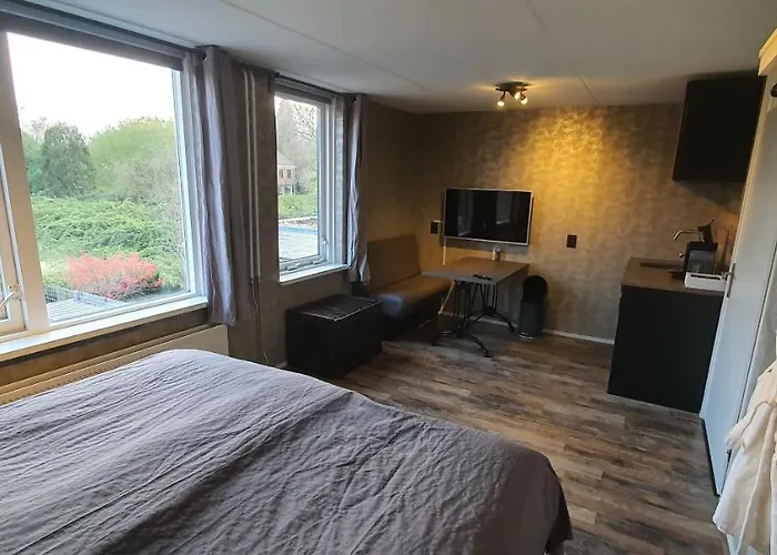 Bed & Breakfast Bed & Budget Mackenzieplaats